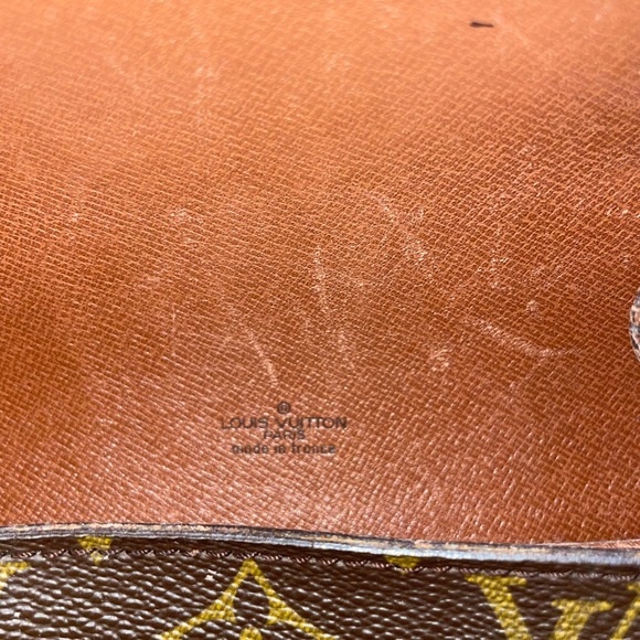 AUTHENTIC LOUIS VUITTON SAINT CLOUD - Picture 5 of 6